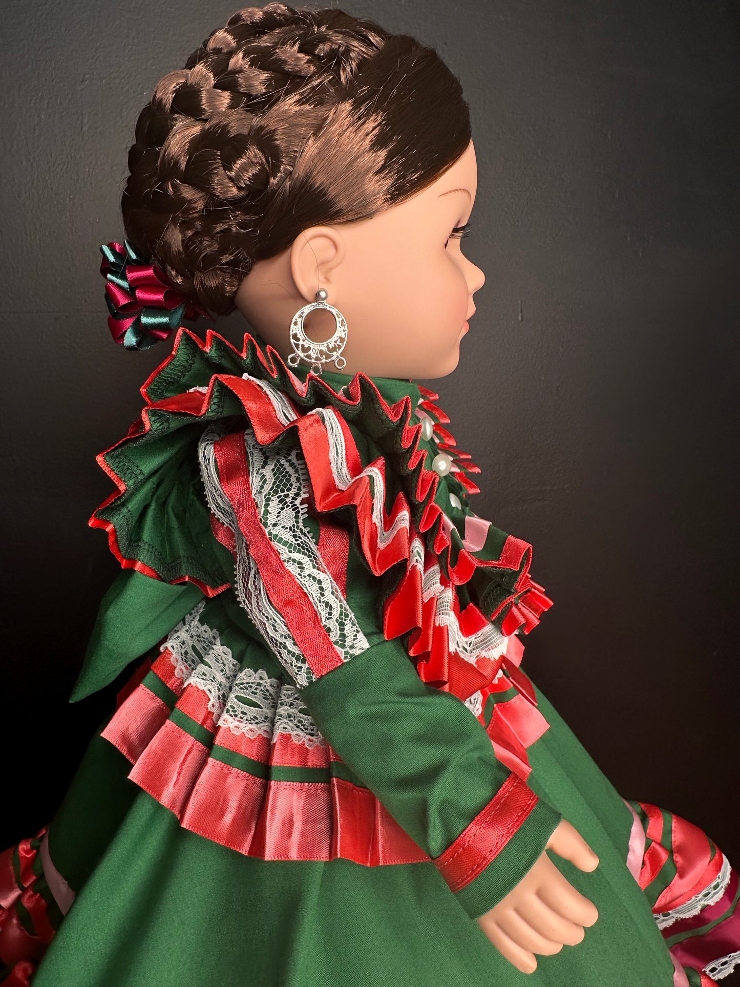 Green Peach Jalisco Muñeca