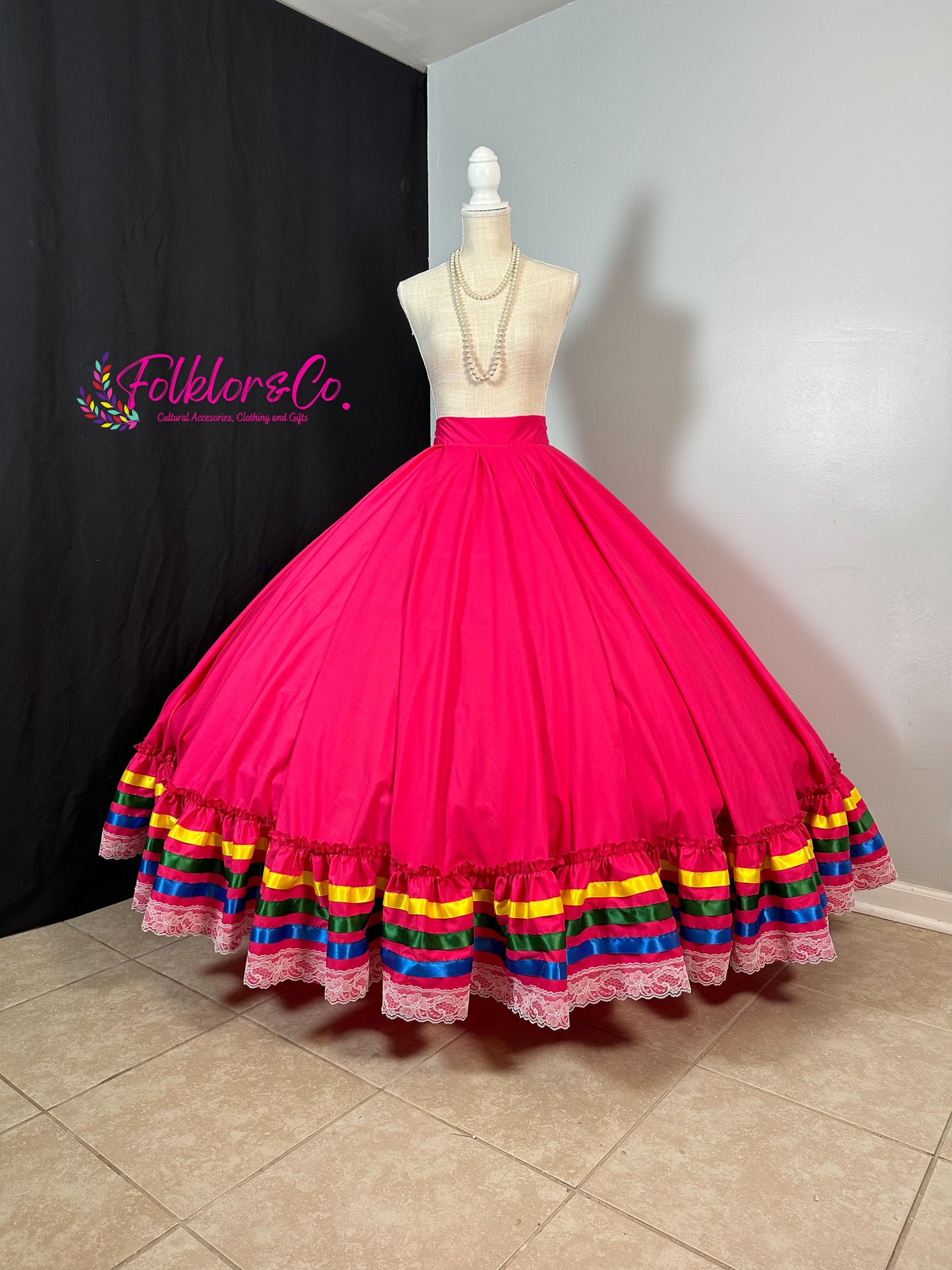 Rosa Mexicano Emily